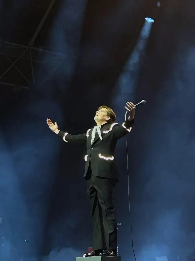 the hives gig alexandra palace 2025