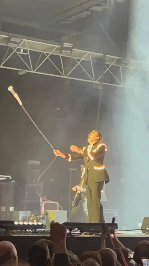 the hives gig alexandra palace 2025