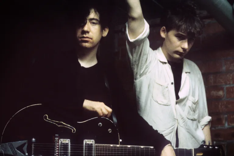 Shoegaze Bands: From My Bloody Valentine to Slowdive