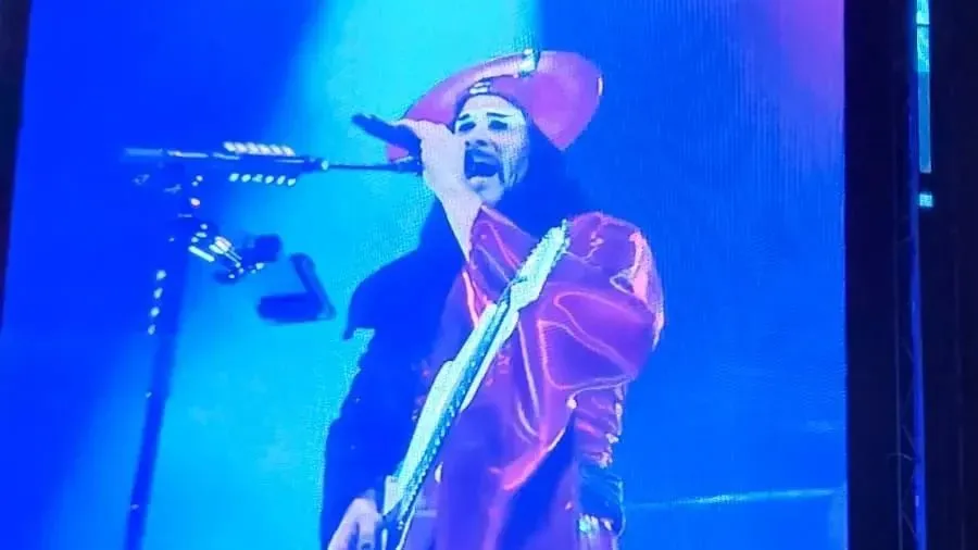 “Heatwave, Alien Tentacles and a Guitar Sacrifice” – Empire Of The Sun at Alexandra Palace, London: Live Review